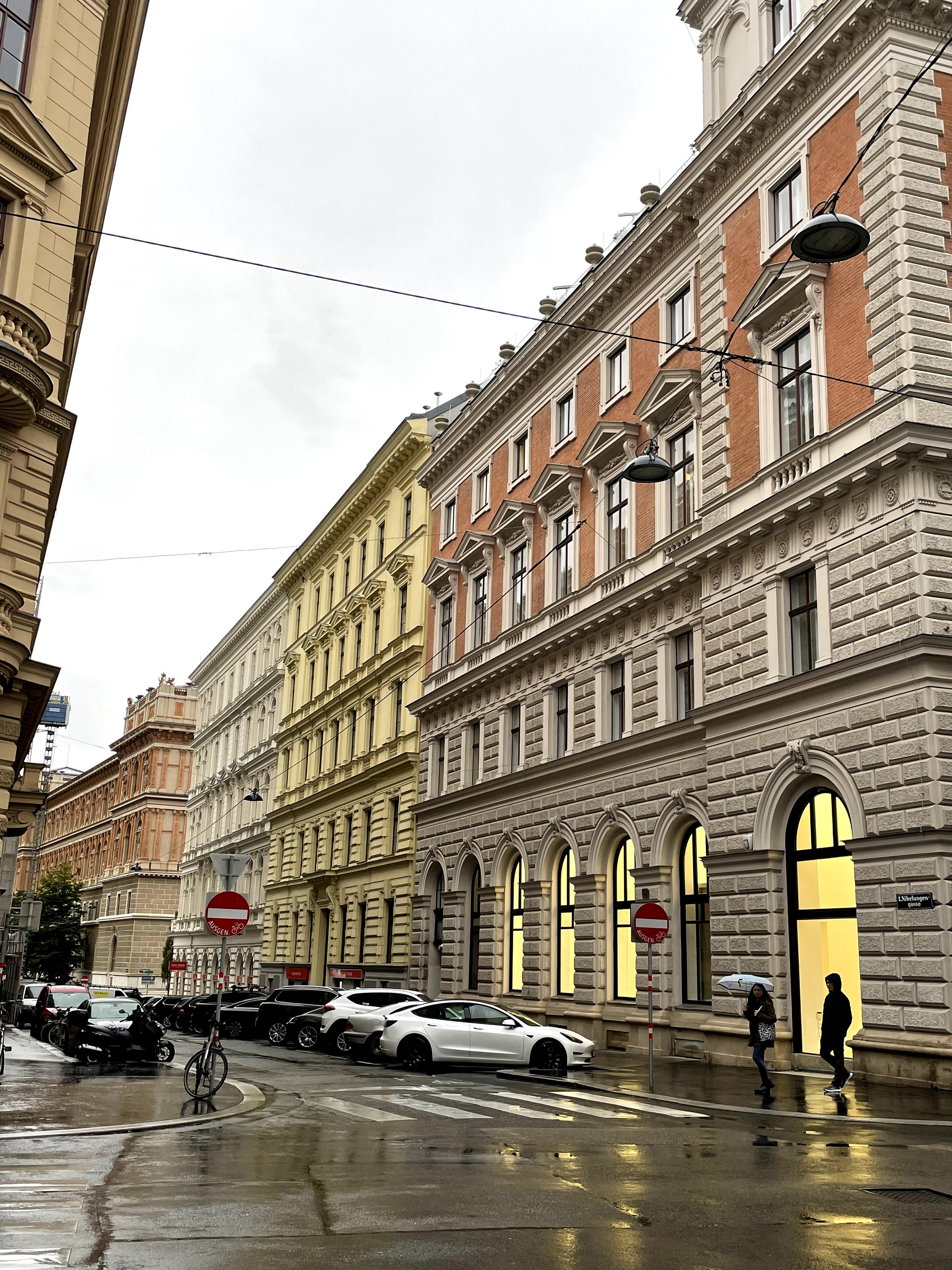 Street view of Vienna