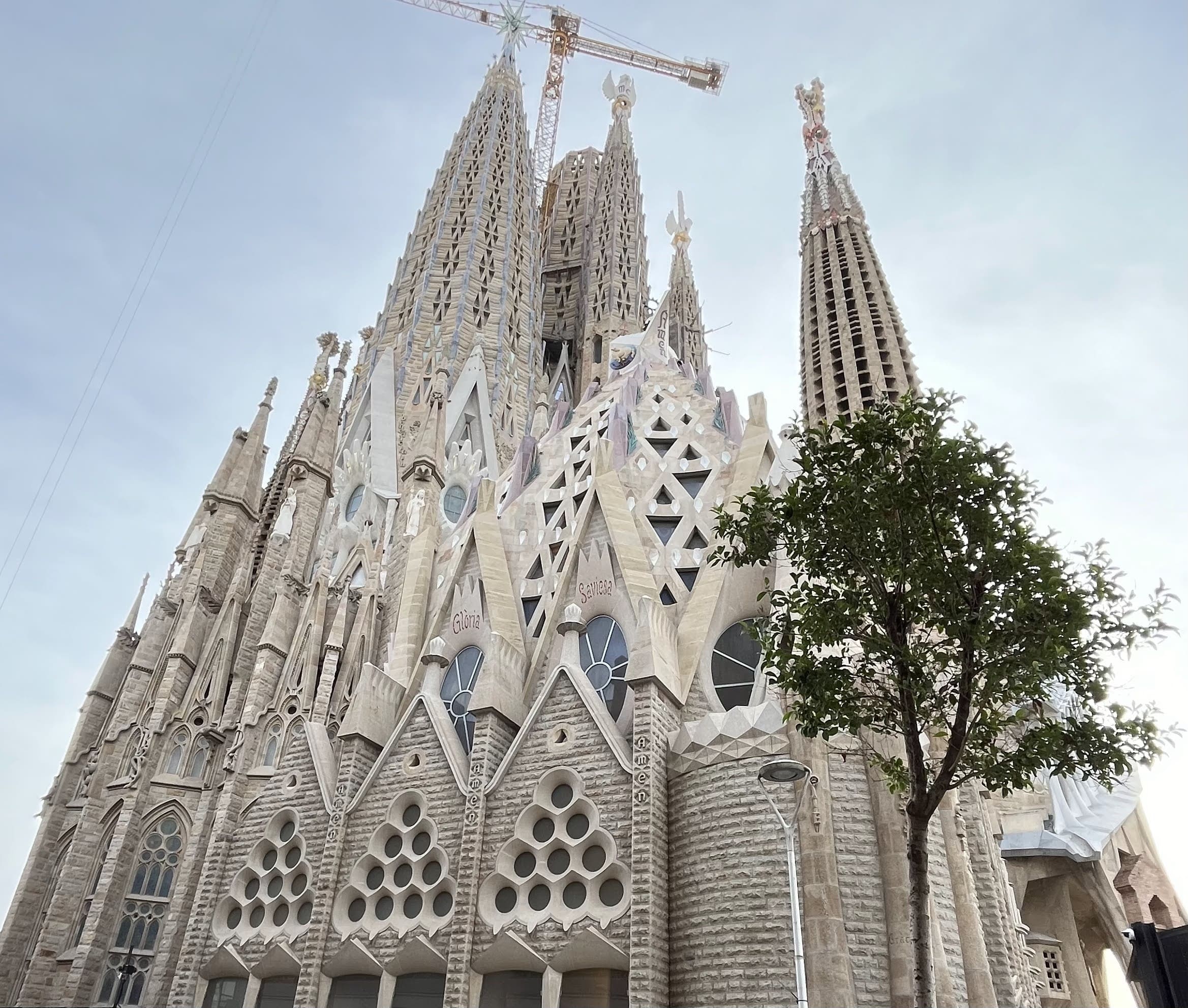 Sagrada Familia modern